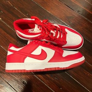 Nike Red Dunks